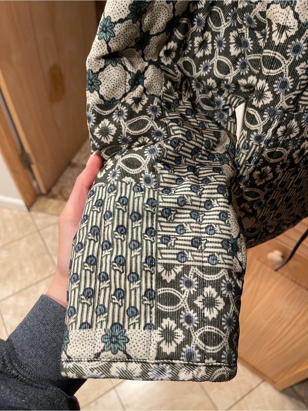 Sezane Saria Jacket - Sézane X Antoinette Poisson Dominote Patchwork Print - Picture 4 of 7